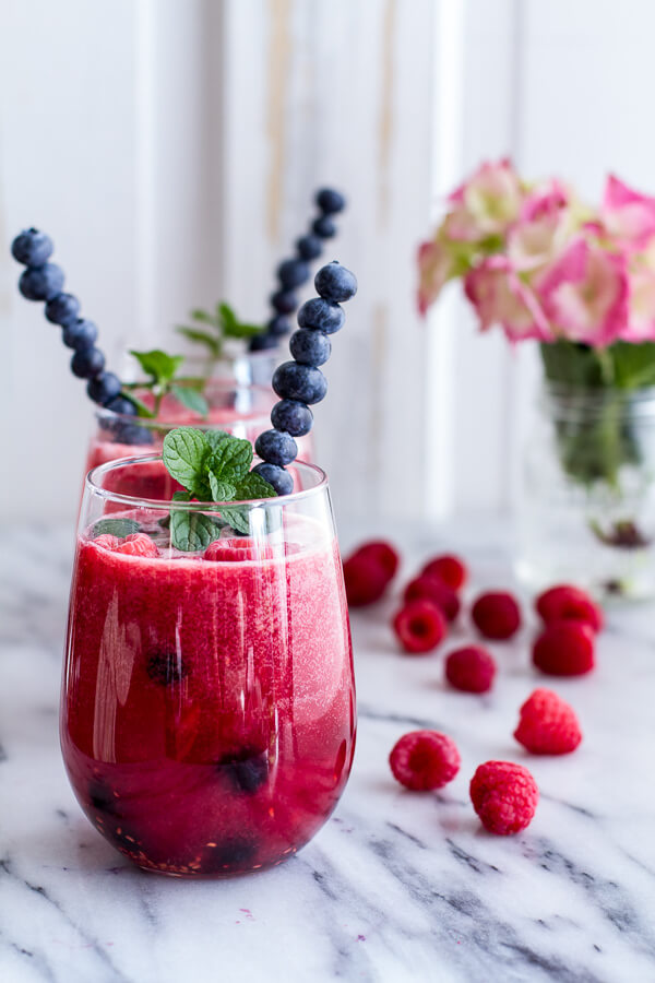 40 Delicious Healthy Fruit Smoothies to Pamper Yourself
