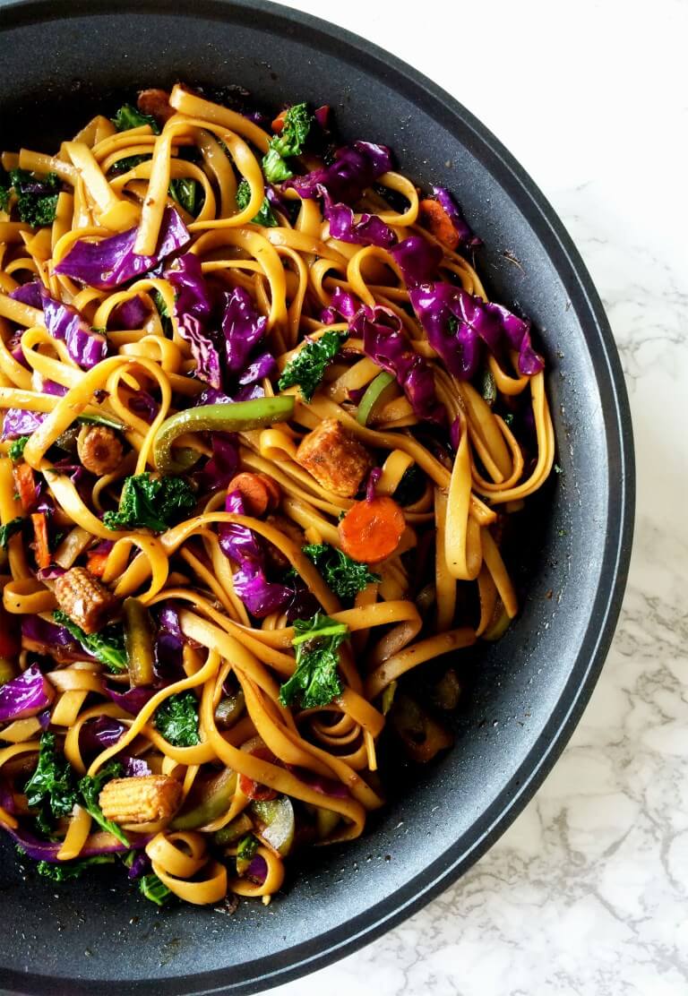 Here are 39 amazing vegan recipes for dinner for you to have a better understanding of vegan food, for you to be healthier and innovate in the kitchen! Bon appetite! Check more at bitehaven.com