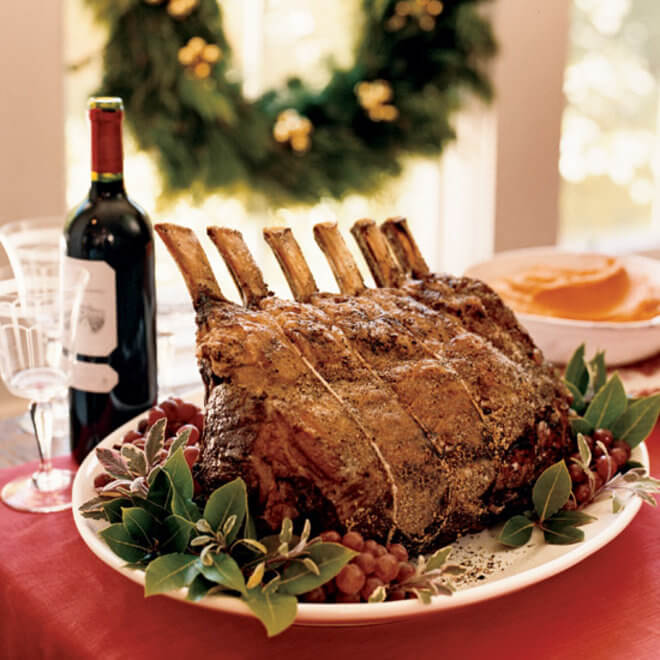 30 Food for Christmas Dinner Ideas to Escape the Clichés